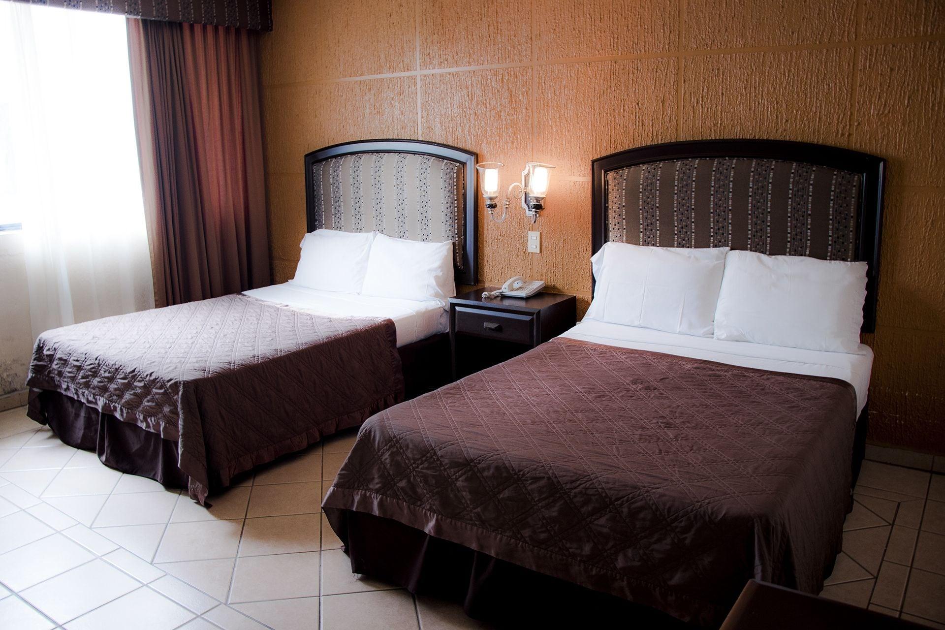 Hotel Eh Ejecutivo Urban Tepic Esterno foto