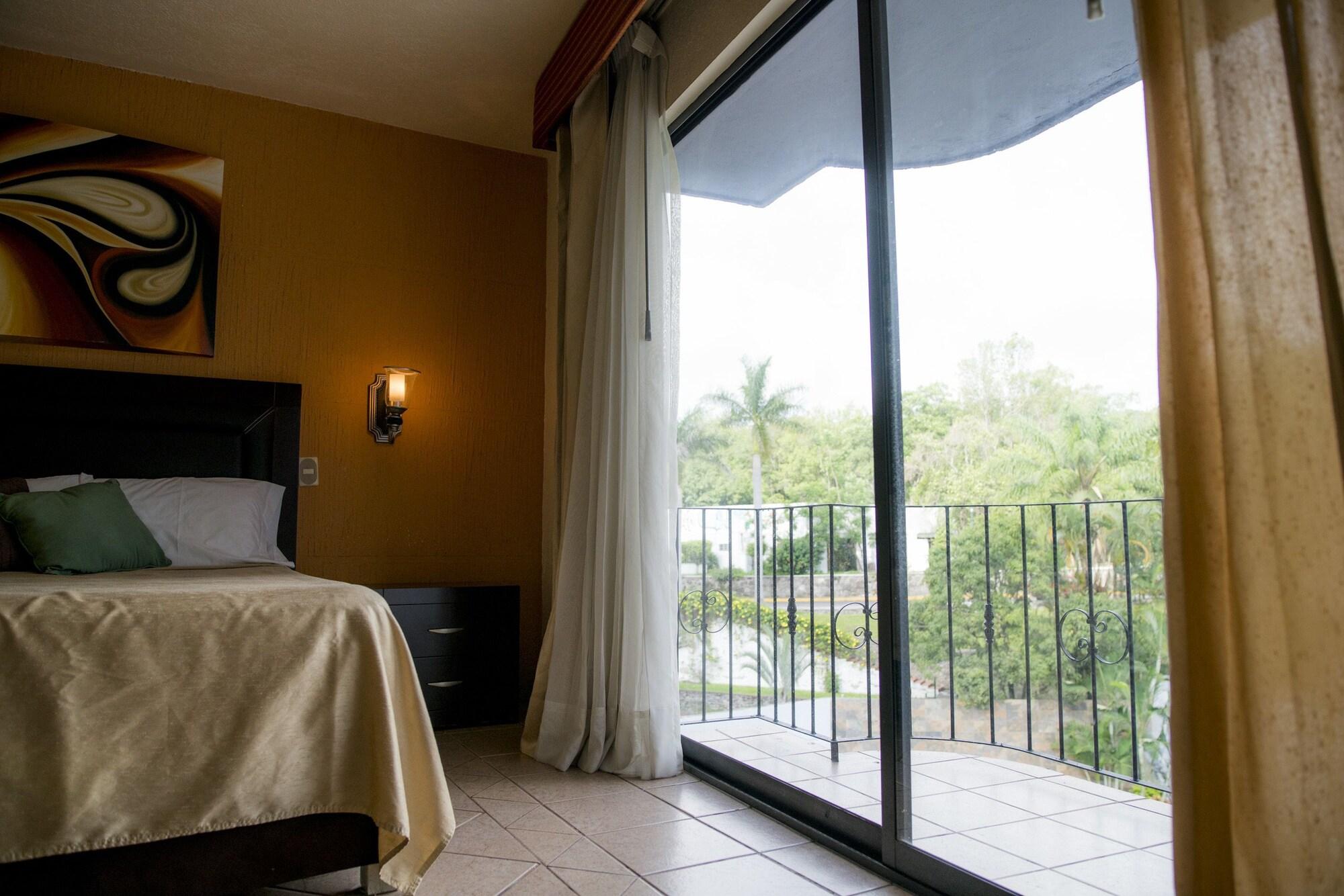 Hotel Eh Ejecutivo Urban Tepic Esterno foto